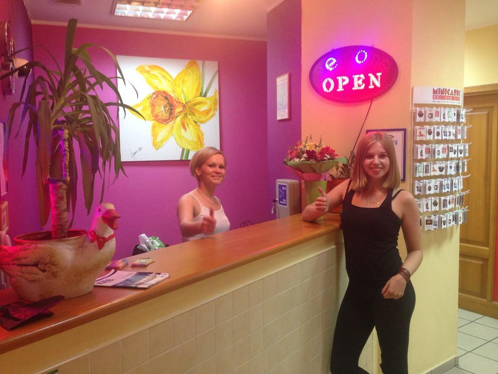 City Center Hostel Kiev Bagian luar foto
